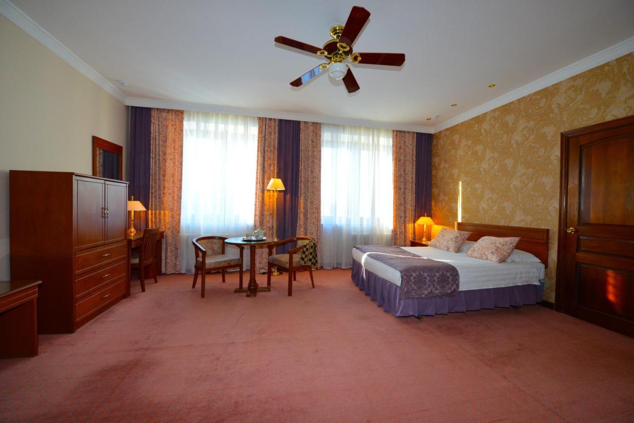 Ali Hotel Chabarowsk Zewnętrze zdjęcie